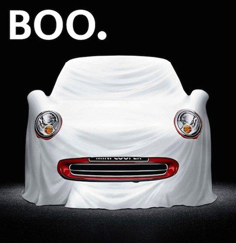 Mini Cooper sustaco!